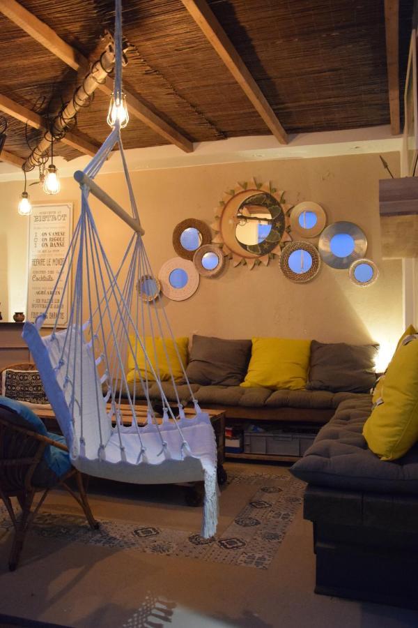 Le Petit Patio Bed and Breakfast Aigues-Mortes Buitenkant foto